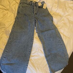 Universal Thread Extra Wide-Leg Jeans